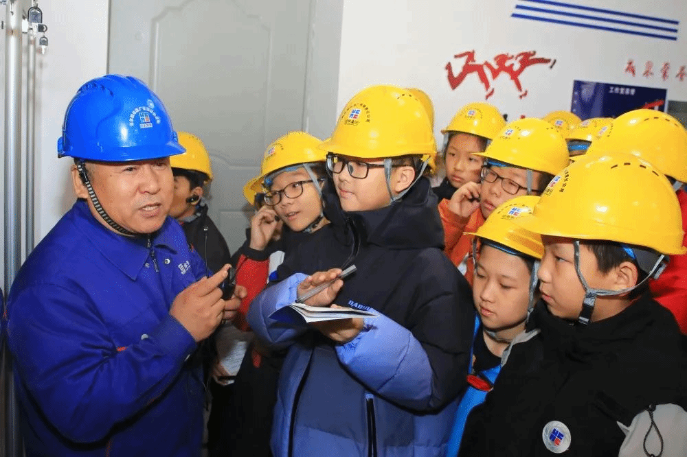 FF8216AC87B2172E5623ED489B4_558656E4_3EC6B